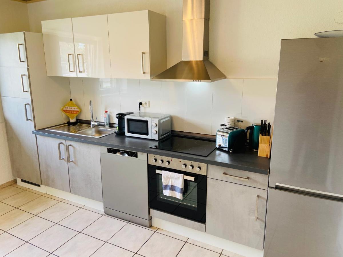 Generous Apartment I 7 Beds I 110 Sqm I Fast Internet Paderborn Ngoại thất bức ảnh