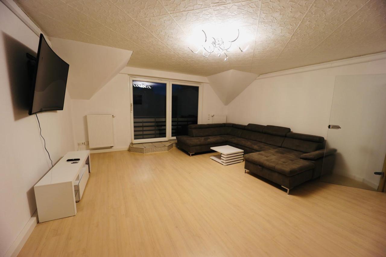 Generous Apartment I 7 Beds I 110 Sqm I Fast Internet Paderborn Ngoại thất bức ảnh
